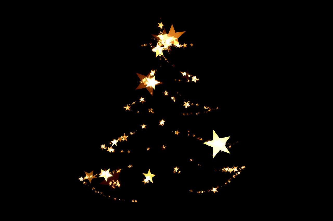 albero di natale illuminato