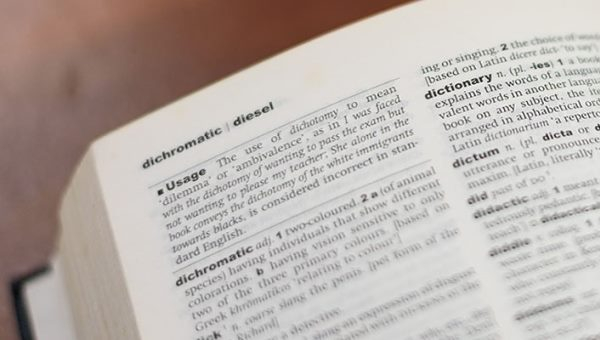 Parole fra noi - immagine di default Parole fra noi - immagine di default