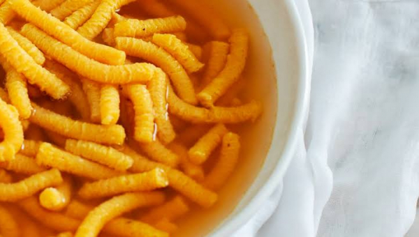 immagine di un piatto di passatelli in brodo